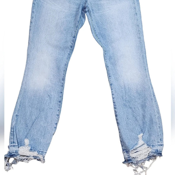 DL1961 Lara Instasculpt Cropped Flare Jeans - Picture 5 of 9